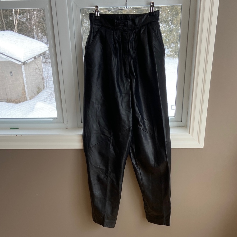 Danier leather pants size 4 with acetate lining made in Canada